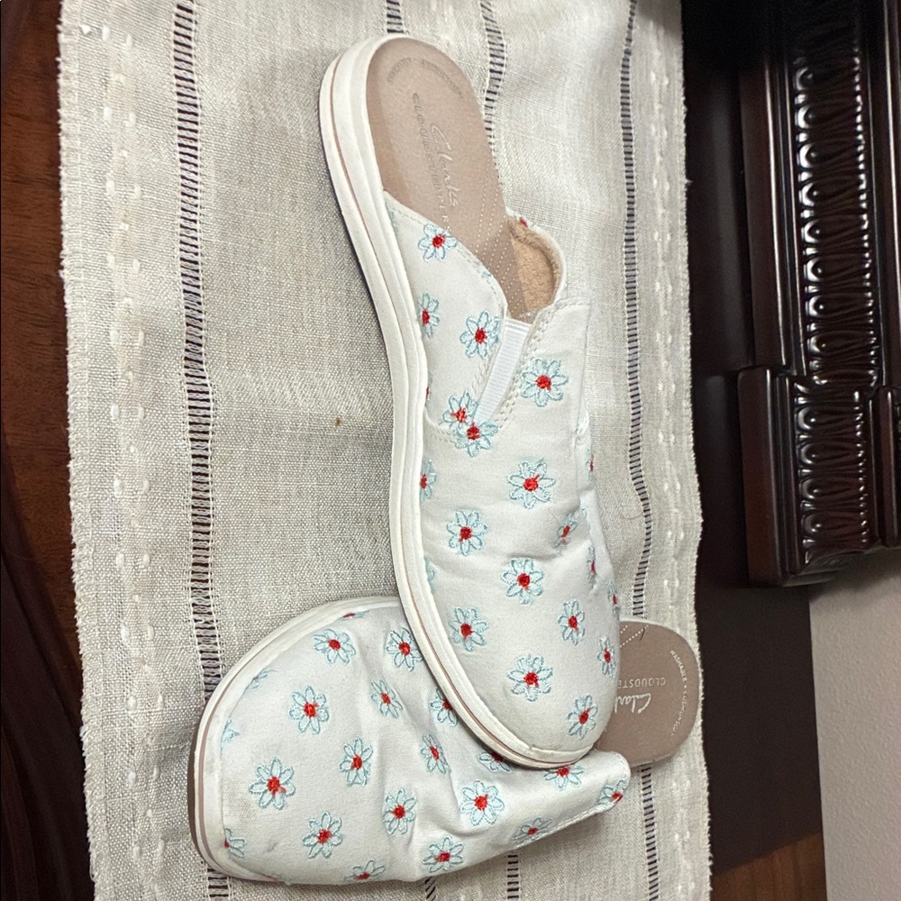 Floral Slip-On Women's Shoes